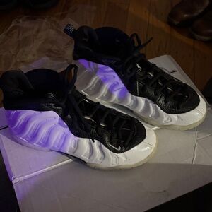 Nike Black and White Kids Sneakers